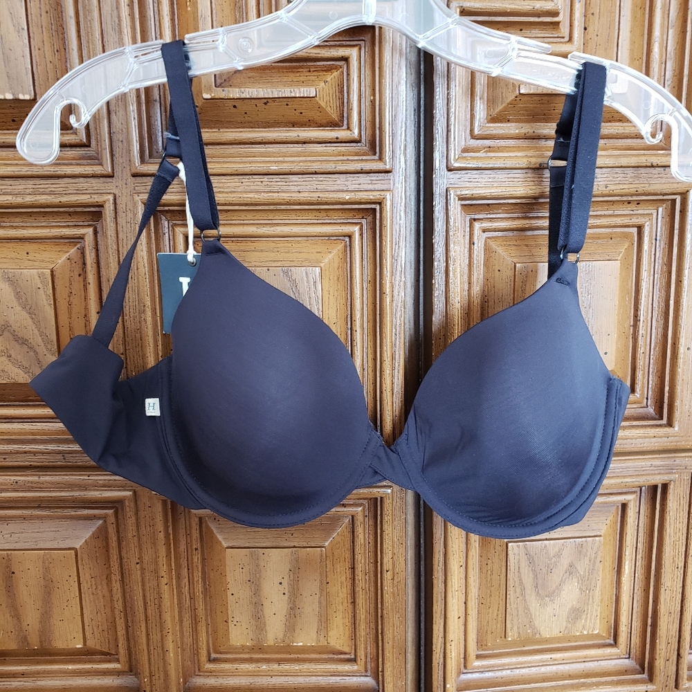 Harper Wilde bra